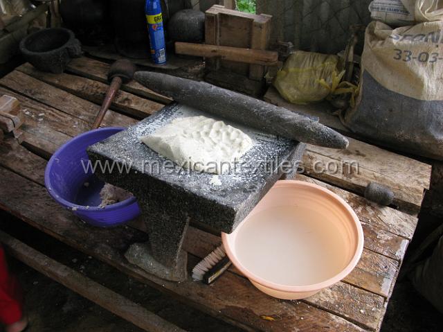 trapiche_viejo__10.JPG - Metate and maza ready to make tortilla. this is a traditional hand grinding mill.